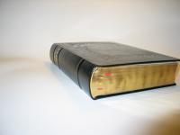 Kroli biblia 1928-as kiads biblia aranyozva ,brktsben
